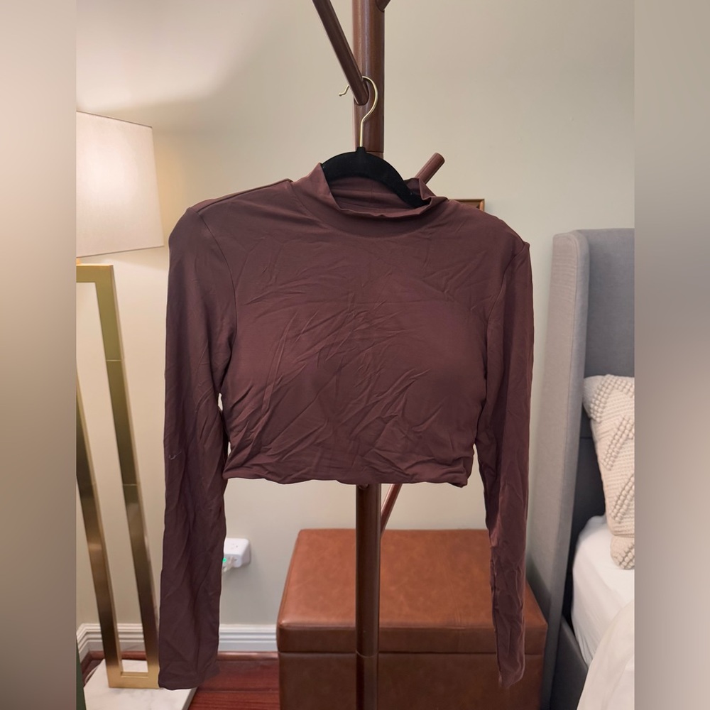 Klassy Network Brown Long Sleeve Crop Top NWT